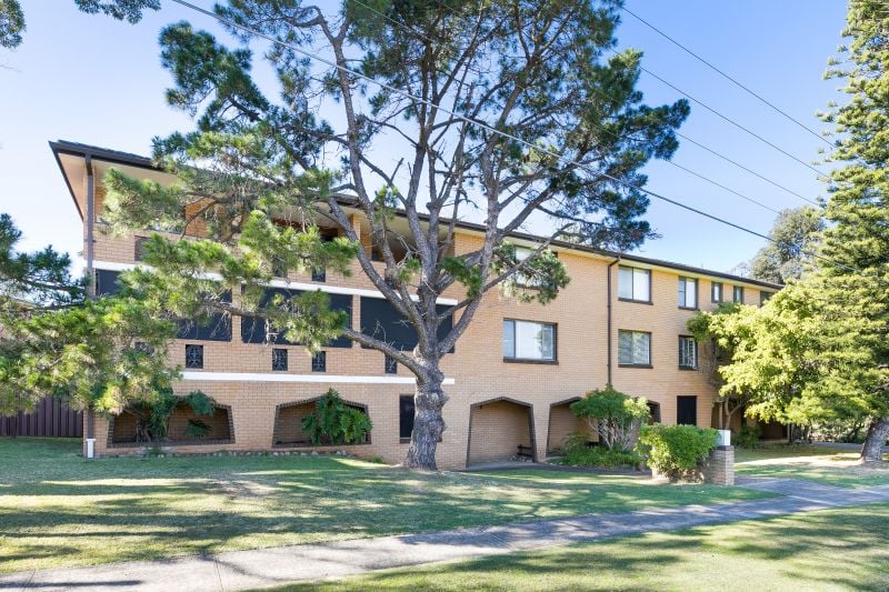 10/8-12 Taren Road CARINGBAH 2229