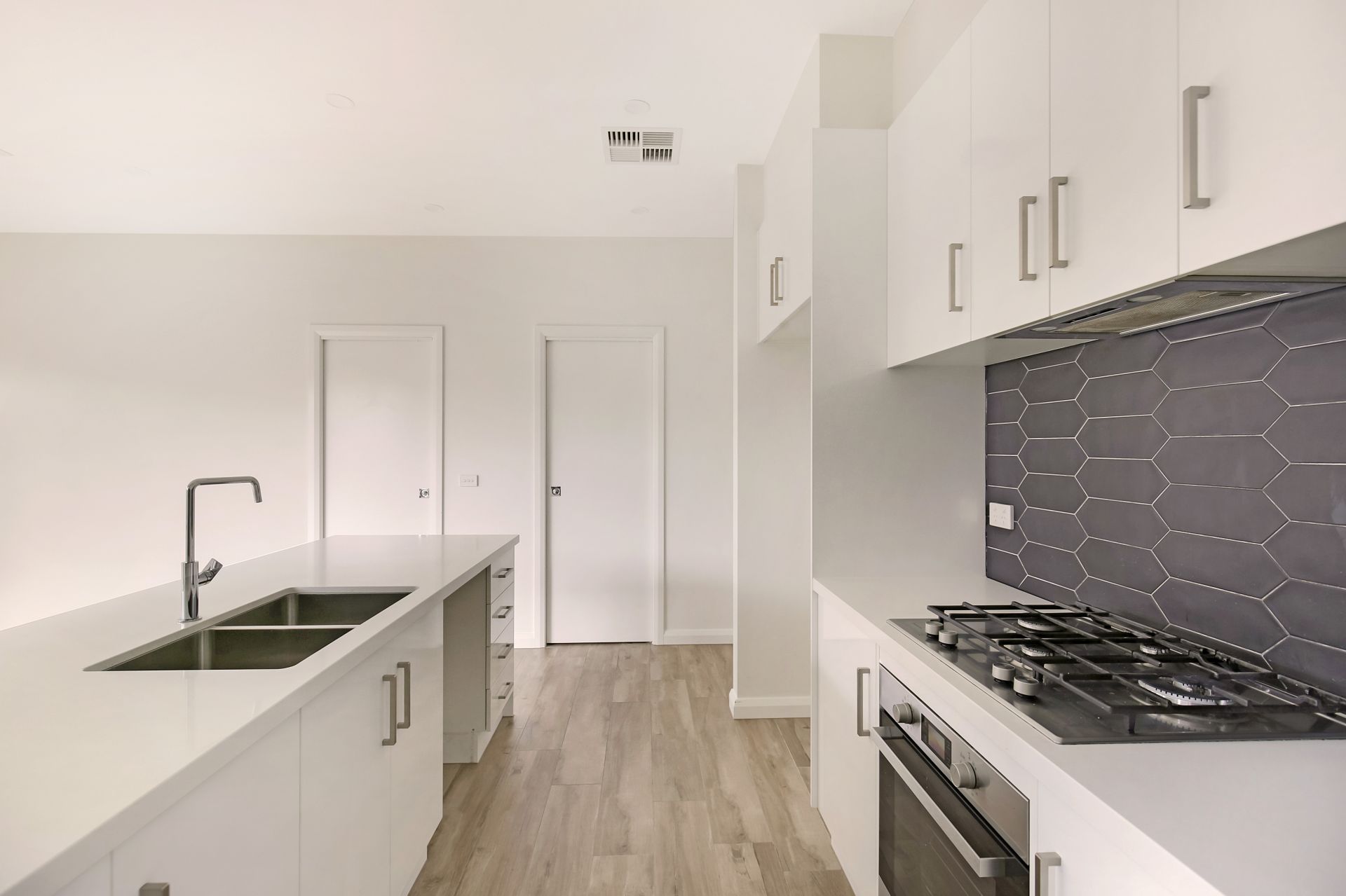 Beautiful Townhouse in a Great Location!