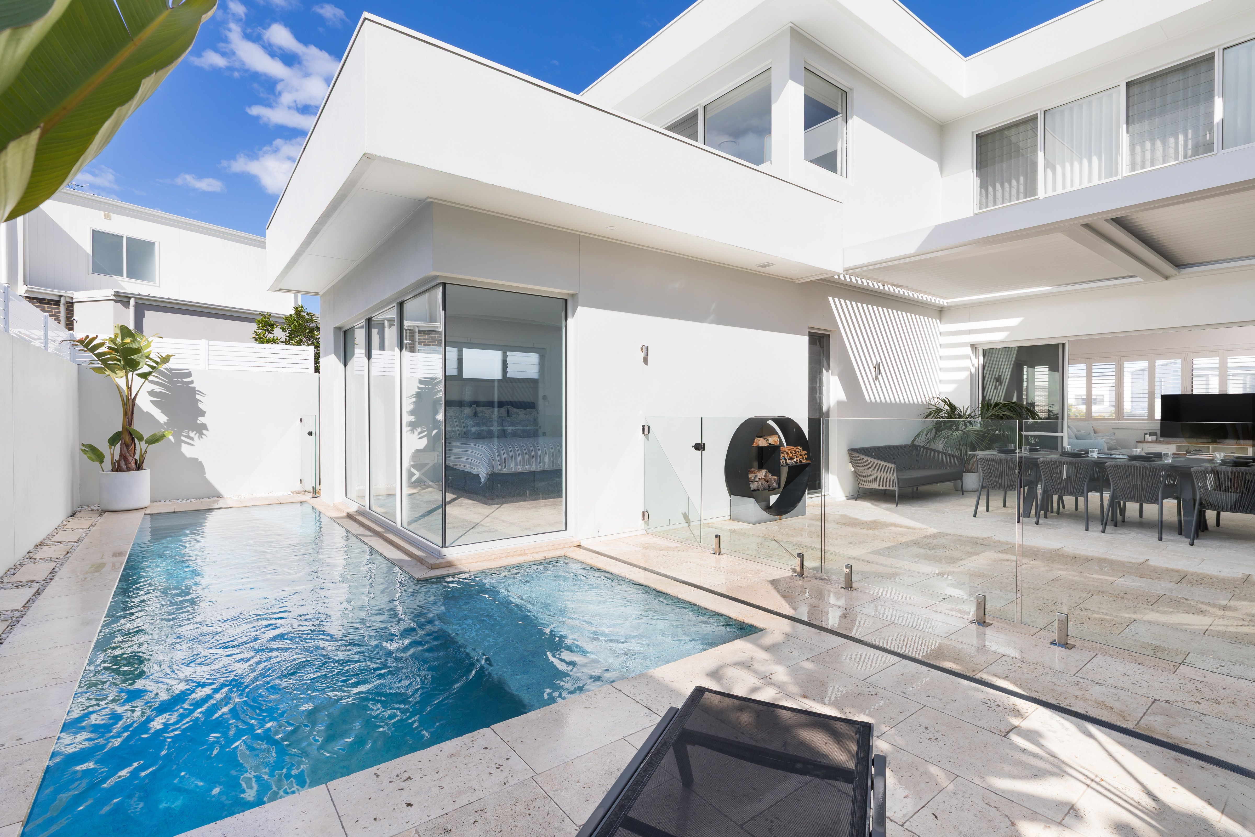 1 Shorebird Pde GREENHILLS BEACH 2230