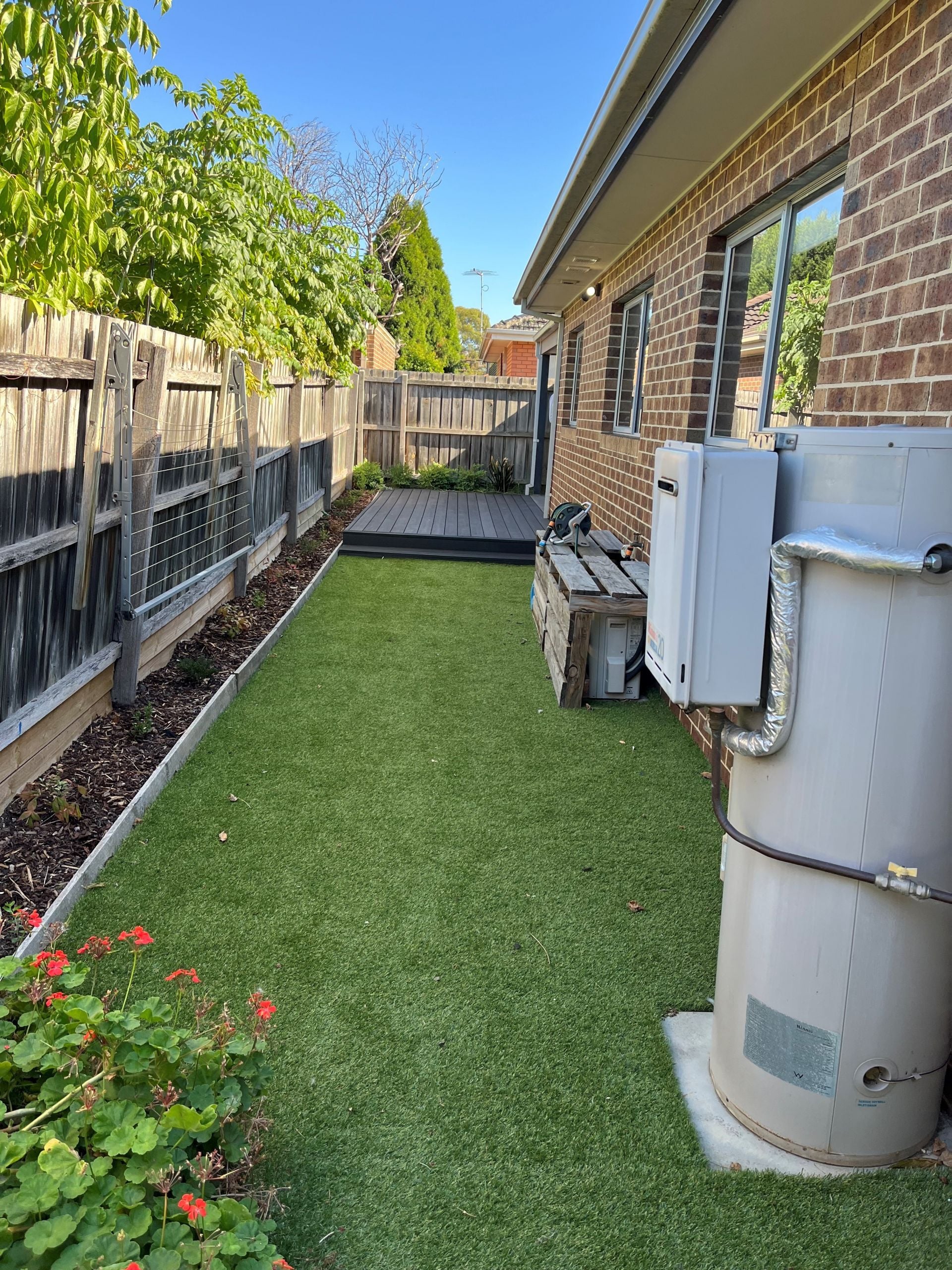 Modern Unit in Great Location!