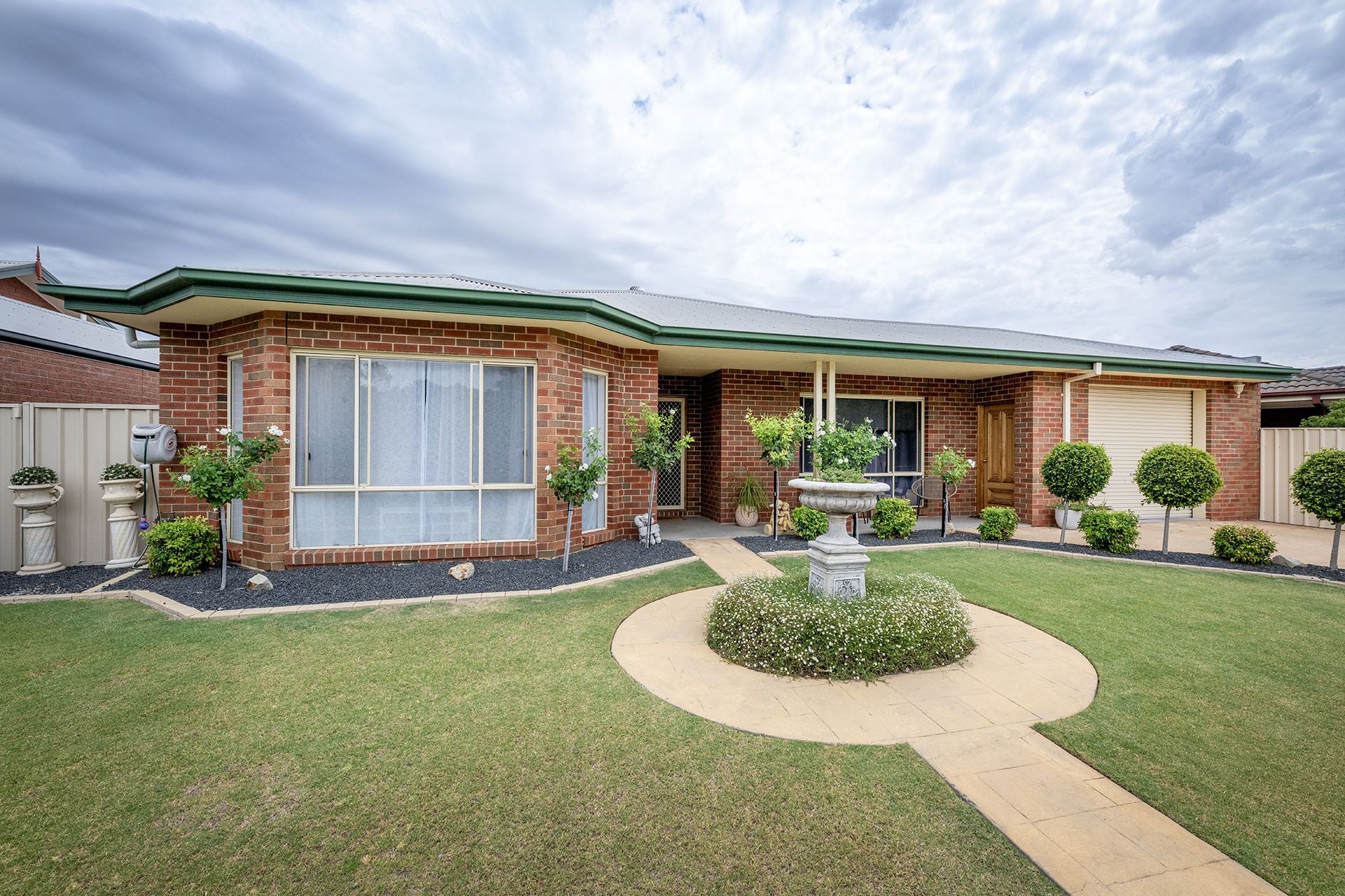 9 Mardon Drive Horsham VIC, Horsham - Image 1