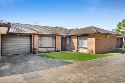 Macquarie Fields 2/21 Second Avenue