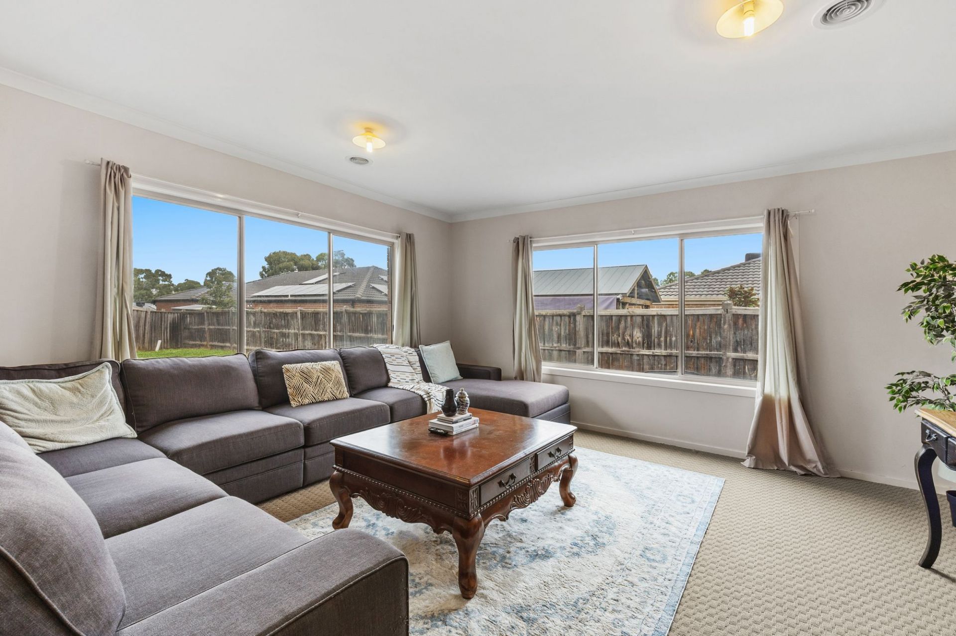Spacious Family Living in the Heart of Hawkstowe