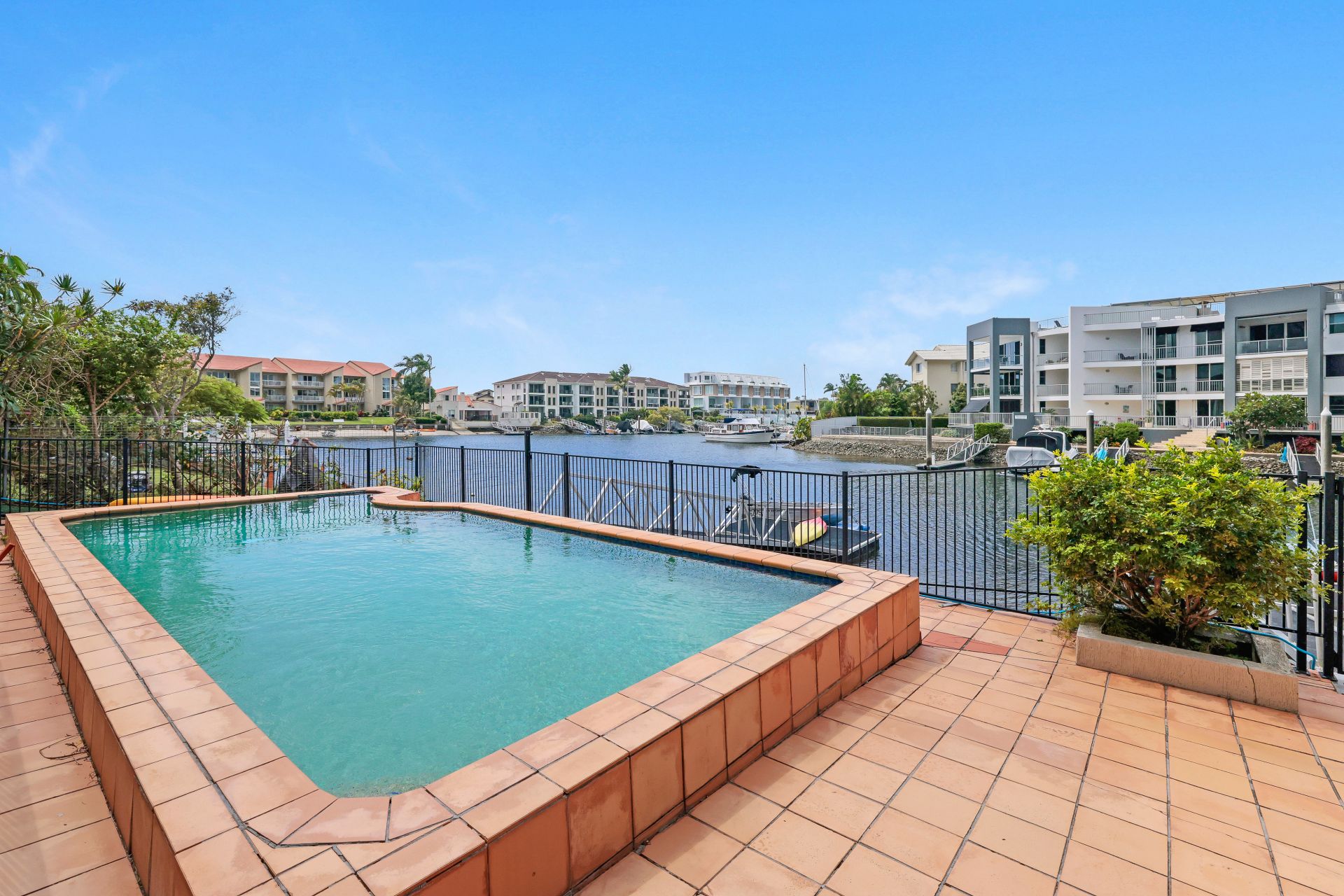 4/79 Bayview Street, Runaway Bay QLD 4216, Runaway Bay - Thumbnail 8