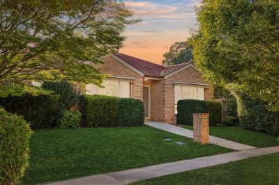 Gungahlin 4 Waghorn Street
