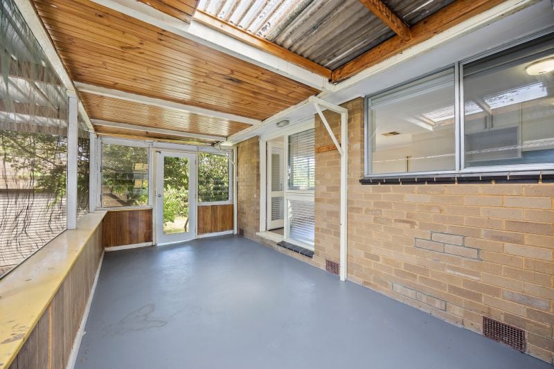 15 Peppercorn Parade, Epping