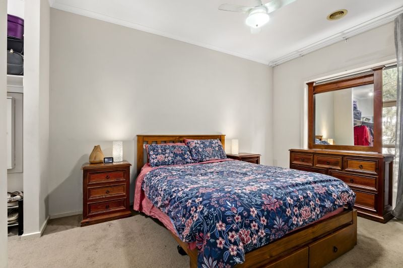 17 Rawlings Terrace, Epping