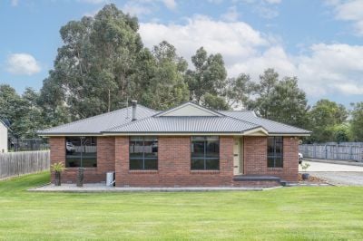 Cygnet 14 Emma Street