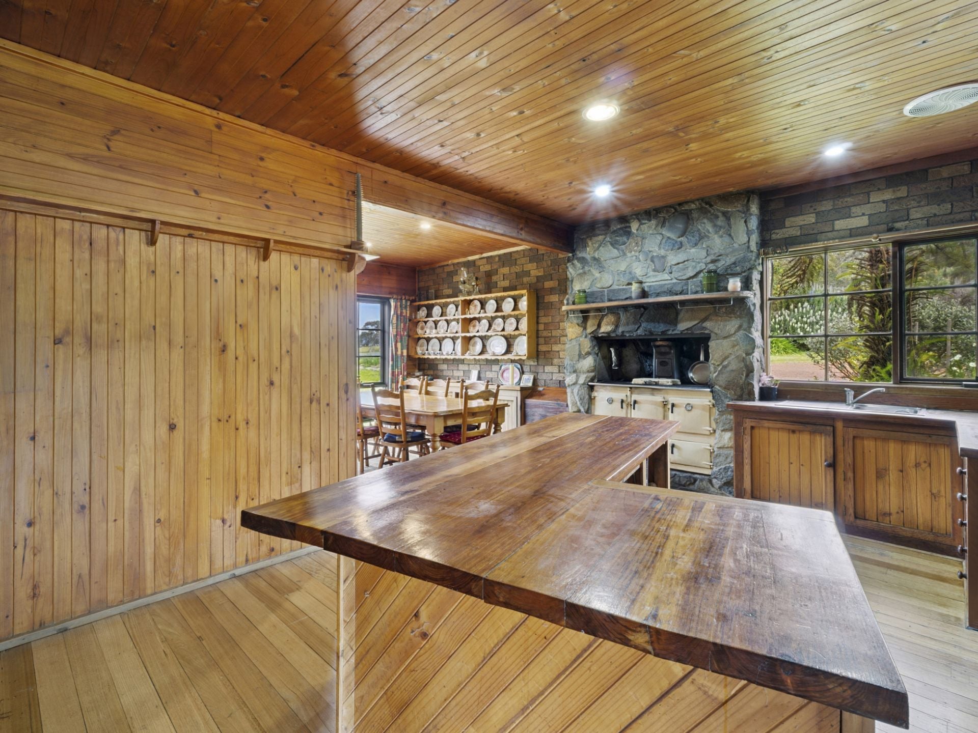46 Ferrier Drive, Marengo - Thumbnail 8