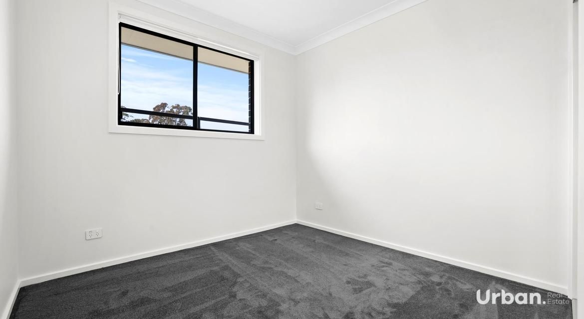 Austral 24 Caussade Crescent