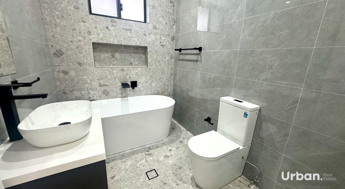 Austral 4 Muruduwin Street
