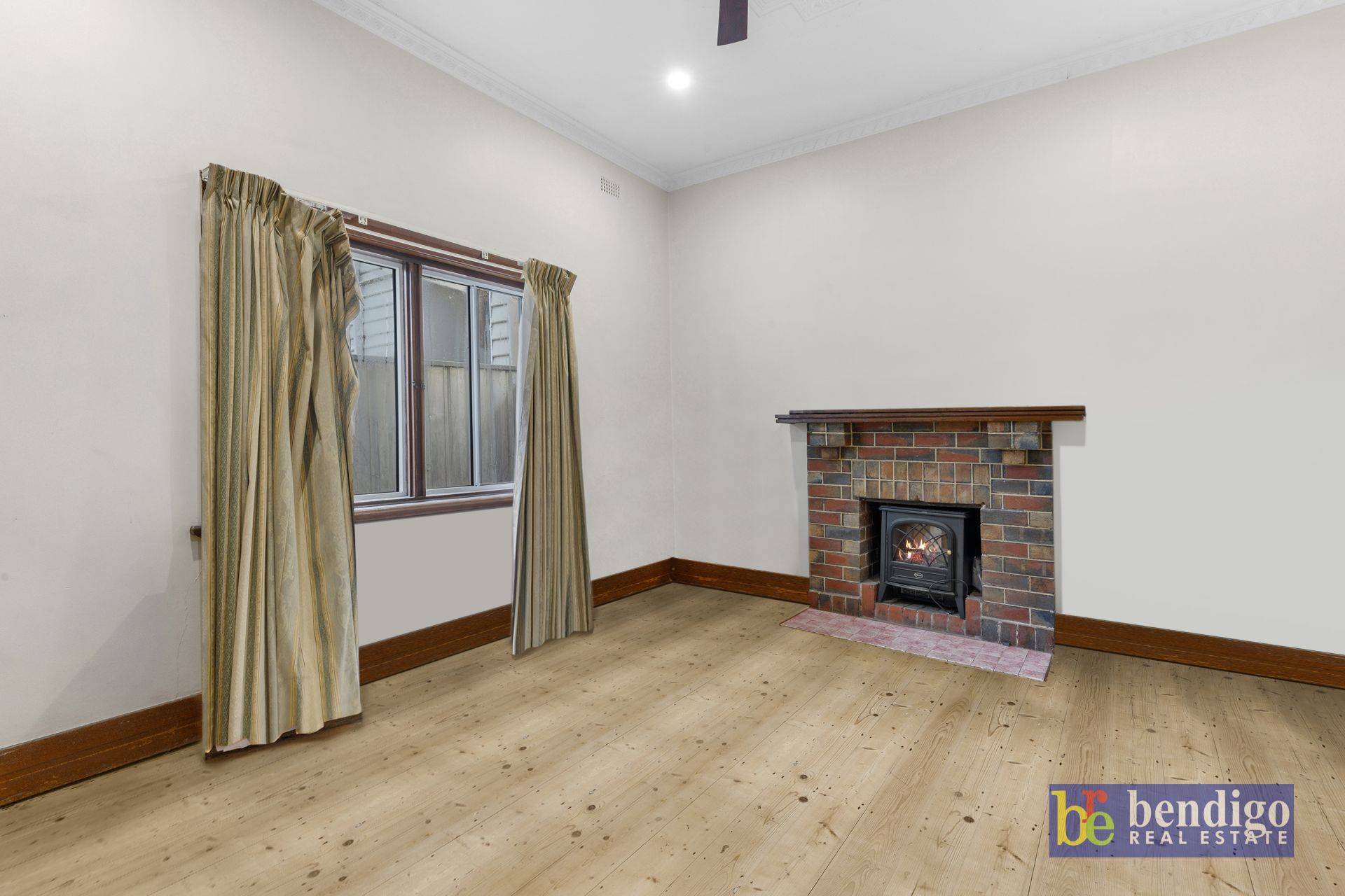 1&2/16a Spring Gully Road Quarry Hill VIC, Hill - Thumbnail 5