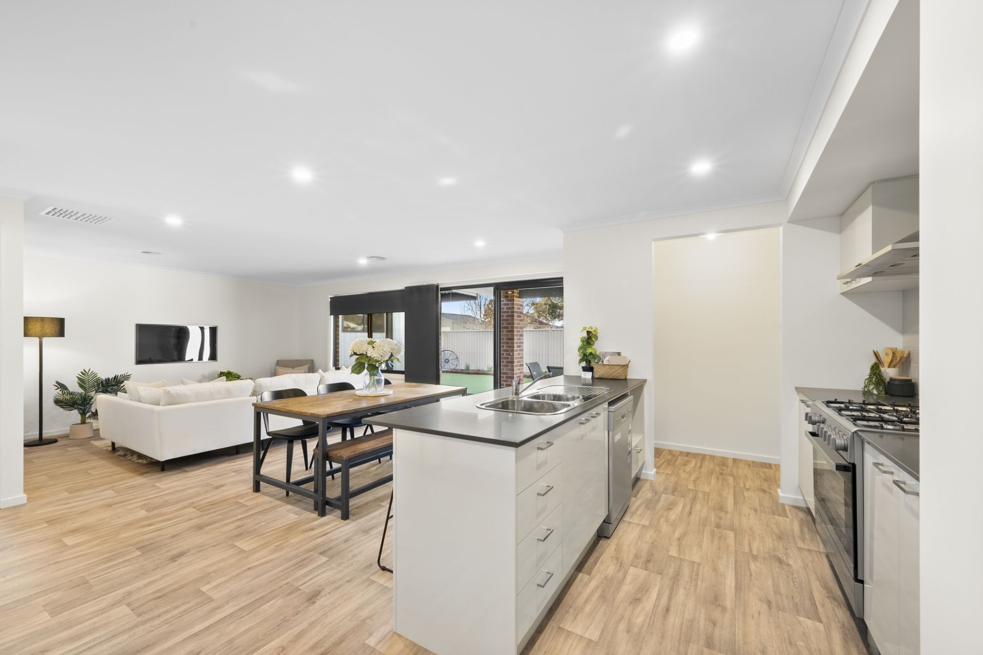 66 Astbury Street, Avoca - Thumbnail 4
