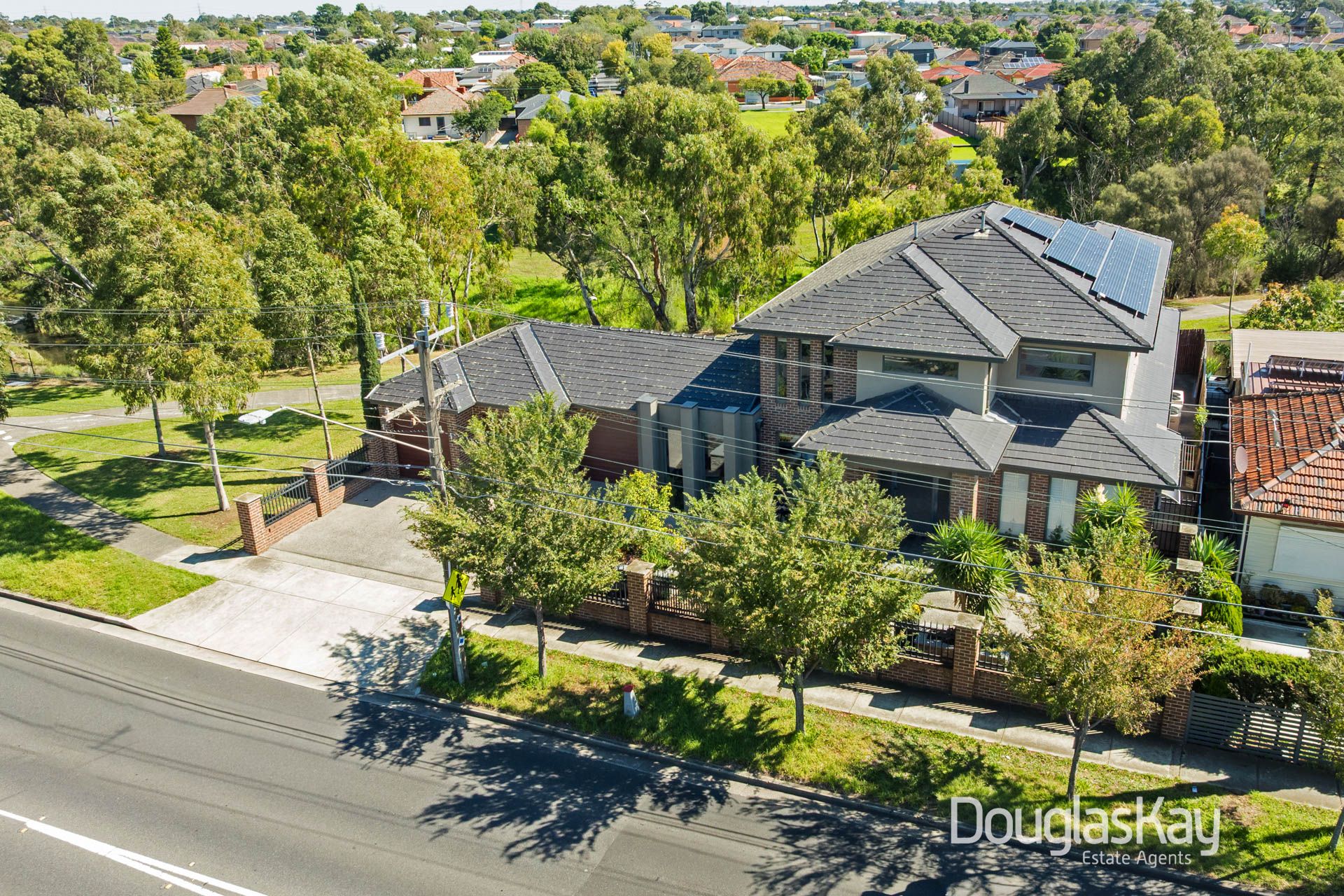 69 Anderson Road, Sunshine VIC, Sunshine - Thumbnail 4