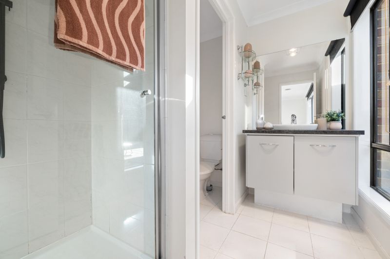 10 Lancely Green, Caroline Springs