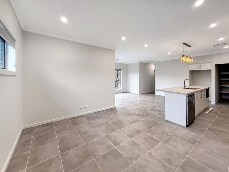 Brand new residence in prime area