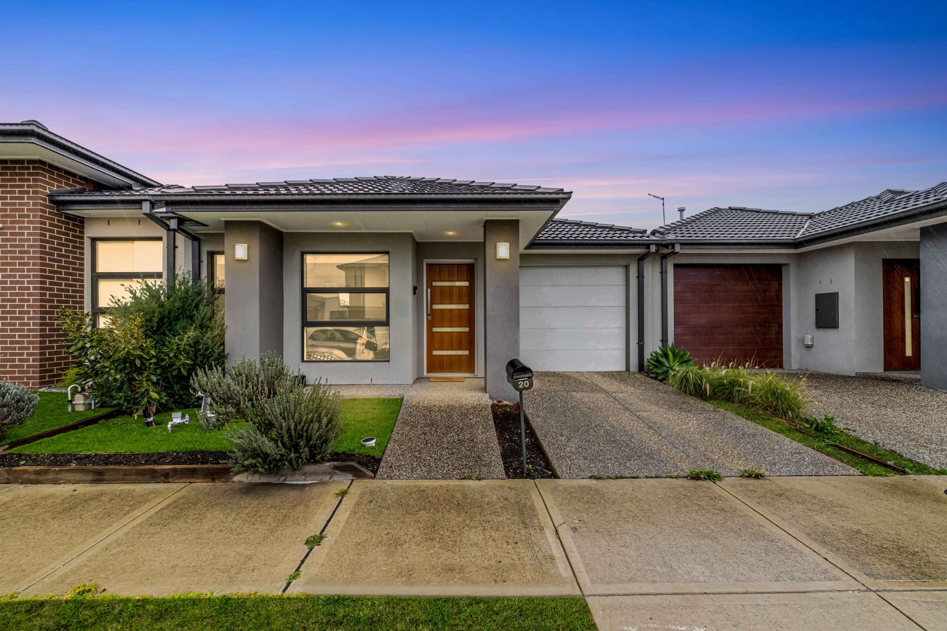 Modern Family Living at 20 Daintree Entrance, Donnybrook