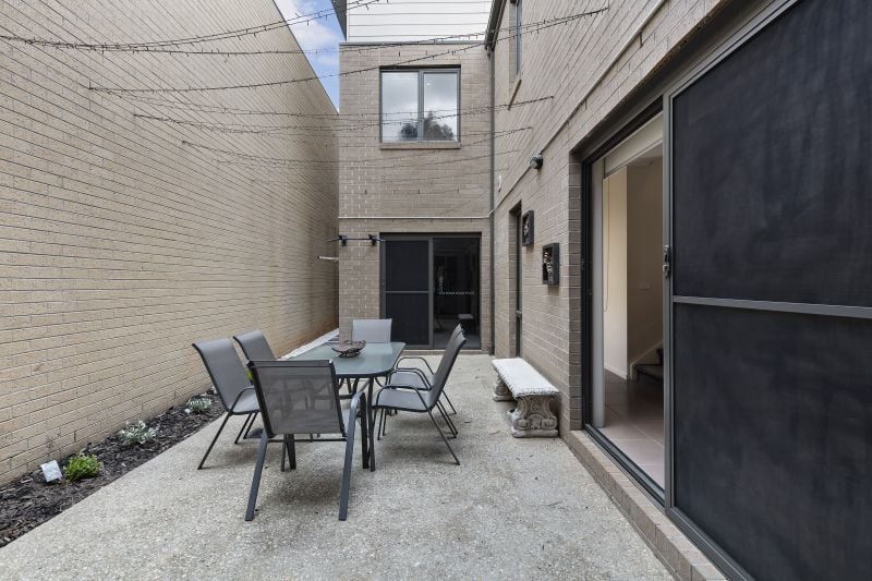 99 Lyndarum Drive, Epping