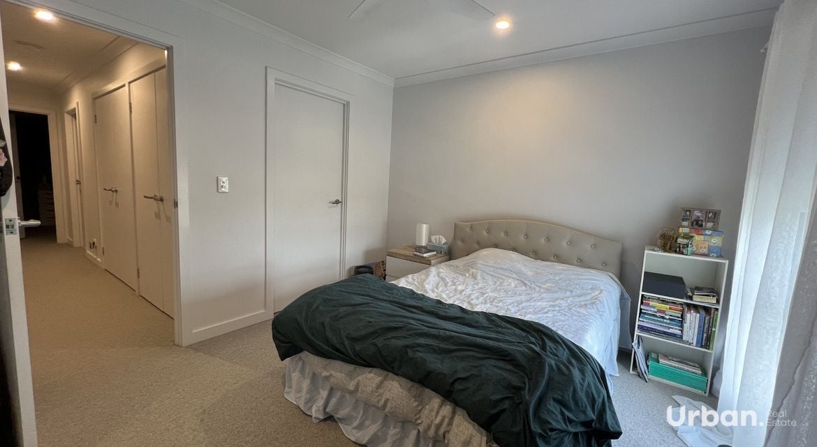 Denham Court 135 Passiflora Avenue