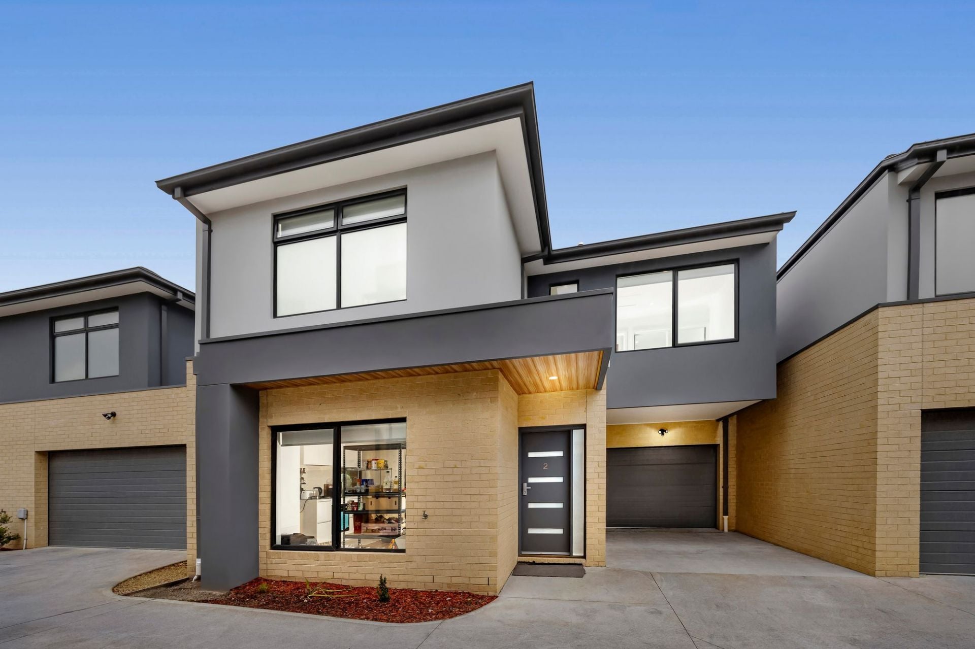 2/61 Black Braes Boulevard, Mernda, Mernda - Image 1