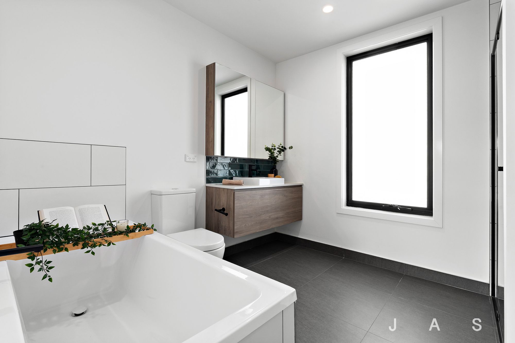 25 Deakin Avenue, Altona North, Altona North - Thumbnail 8