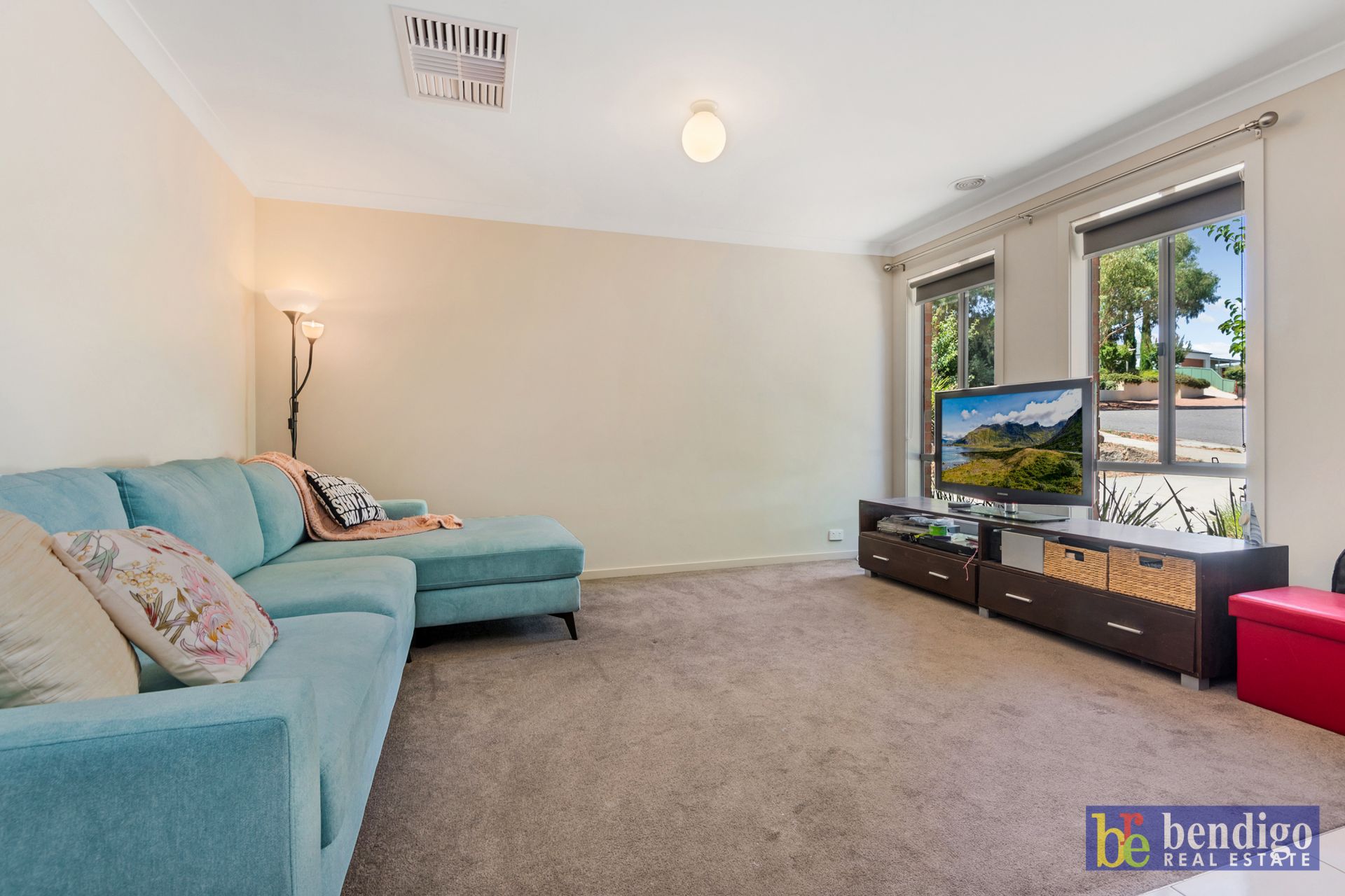 18 Dianella Court Kangaroo Flat VIC, Flat - Thumbnail 3