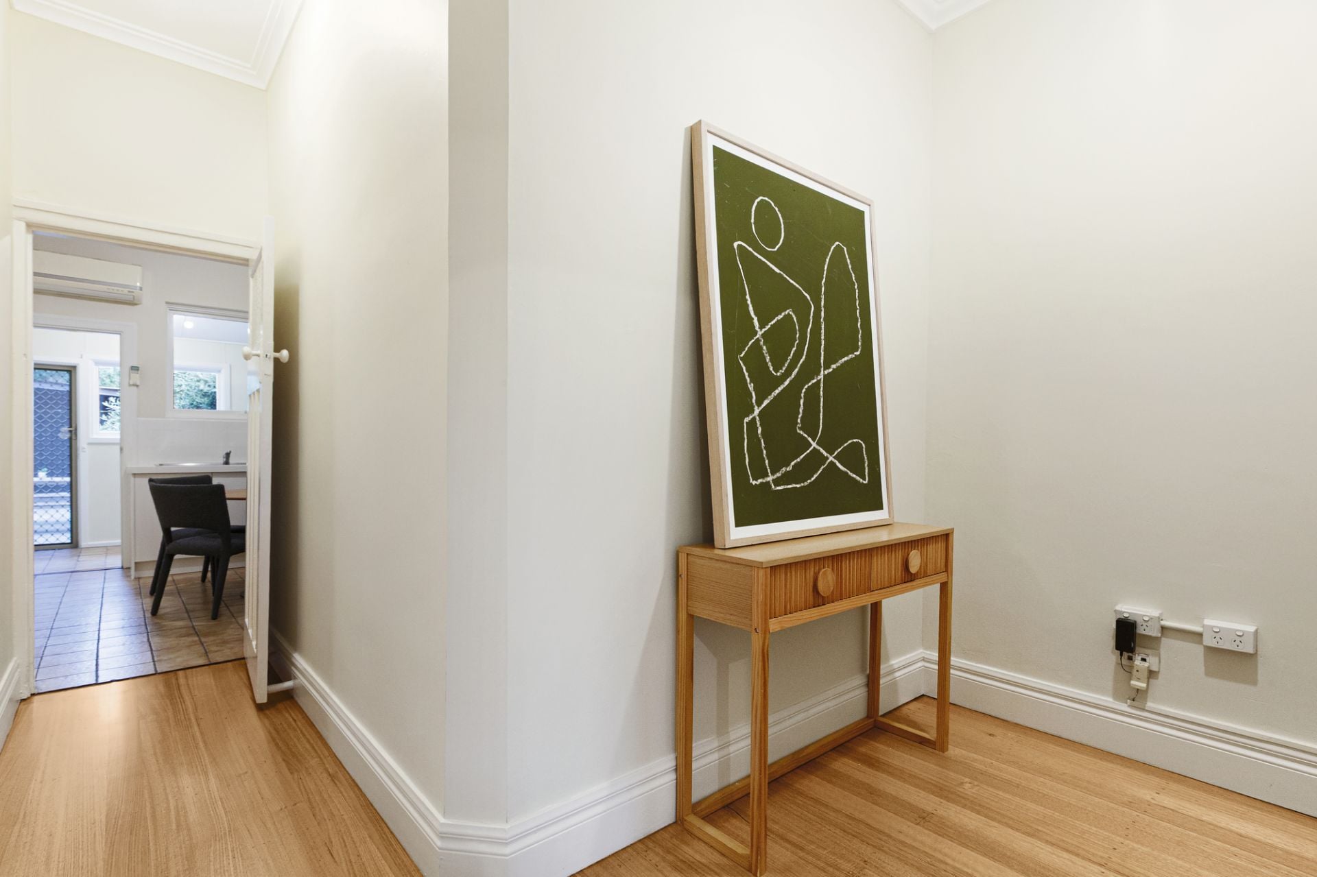 30 Queen Street, Sold, Sold - Thumbnail 3