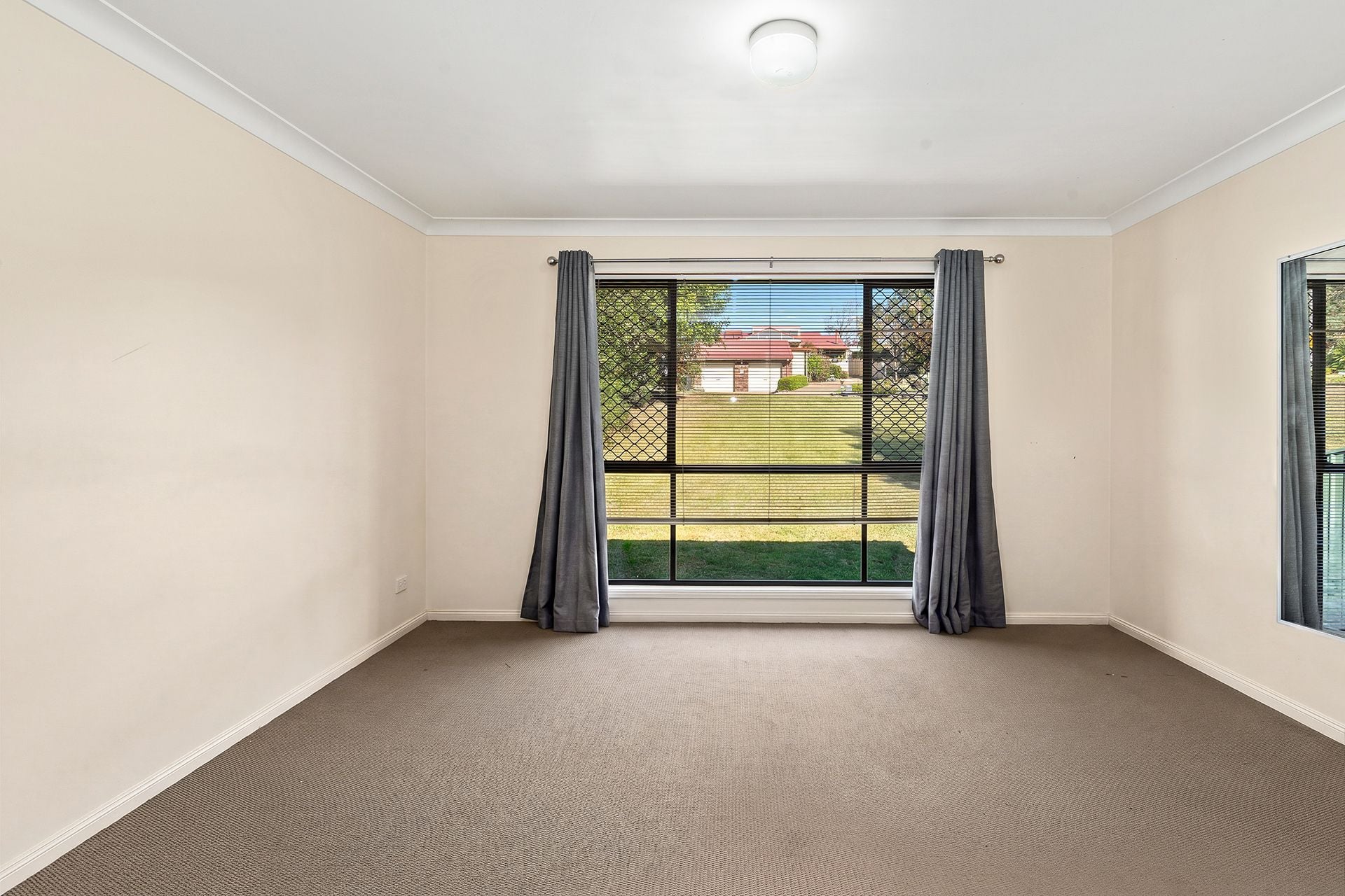 15 Elder Crescent, Nowra NSW 2541, Nowra - Thumbnail 6