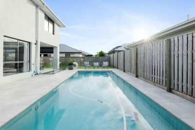 Elegant & Modern home, Your search ends here!!