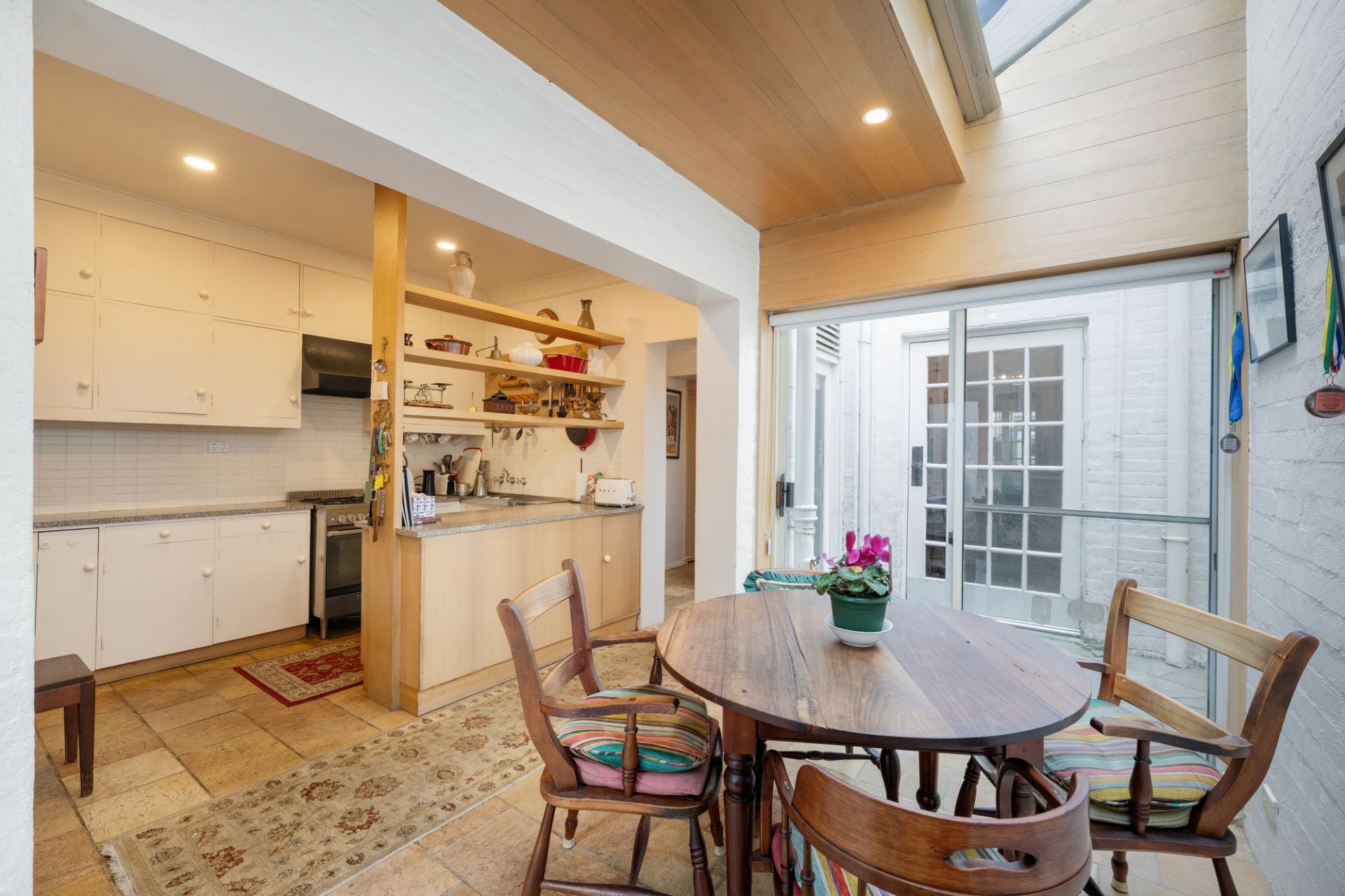 127 Grey Street, East Melbourne, East Melbourne - Thumbnail 5