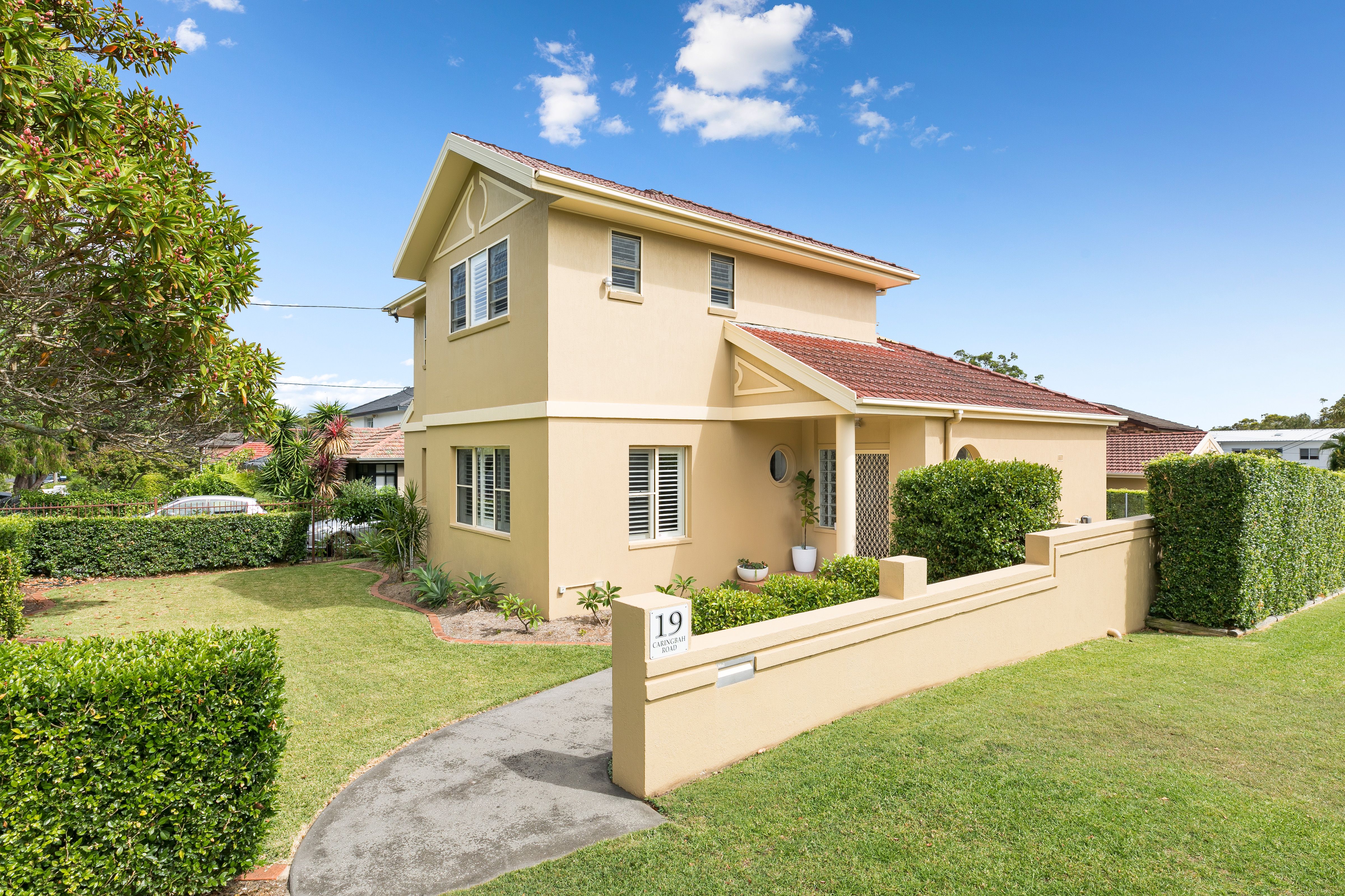 19 Caringbah Road WOOLOOWARE 2230