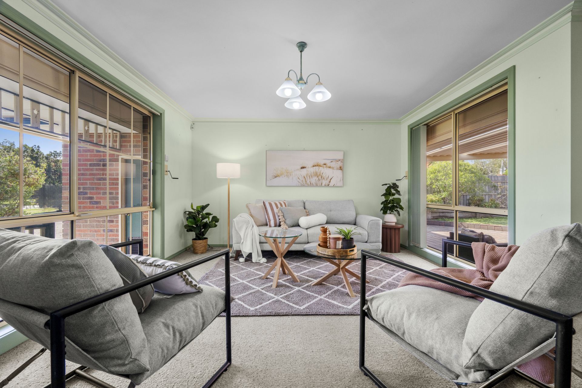 A Comfortable Family Home In A Well-Connected Location