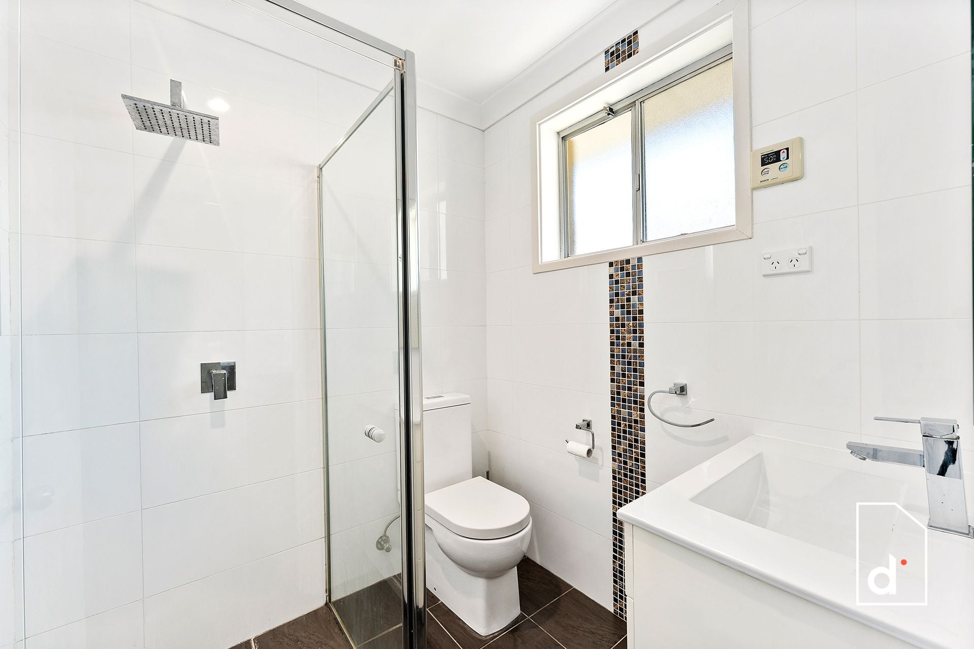 2/37 Railway Parade, Woonona NSW