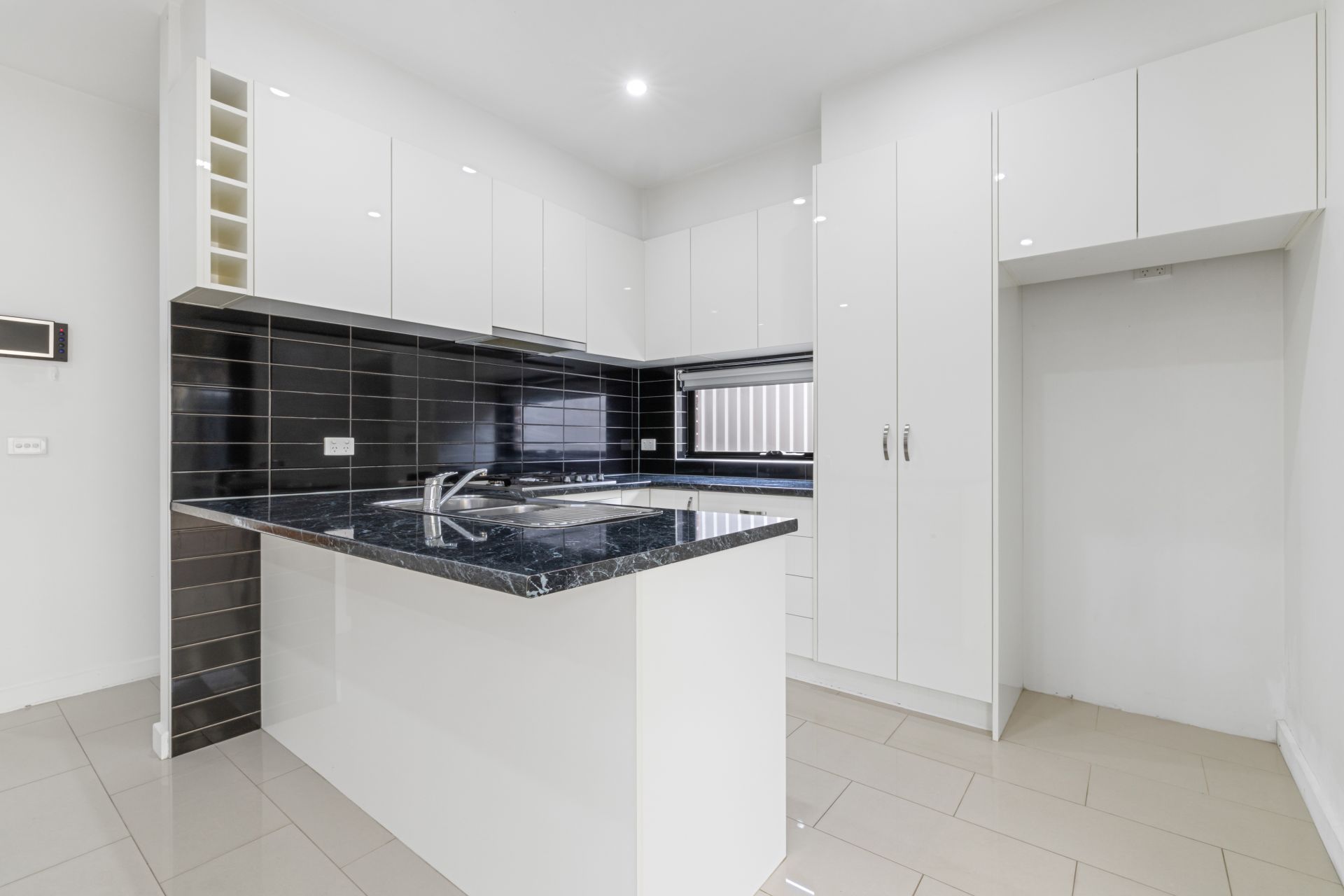 Comfort And Convenience In A Prime Lalor Location