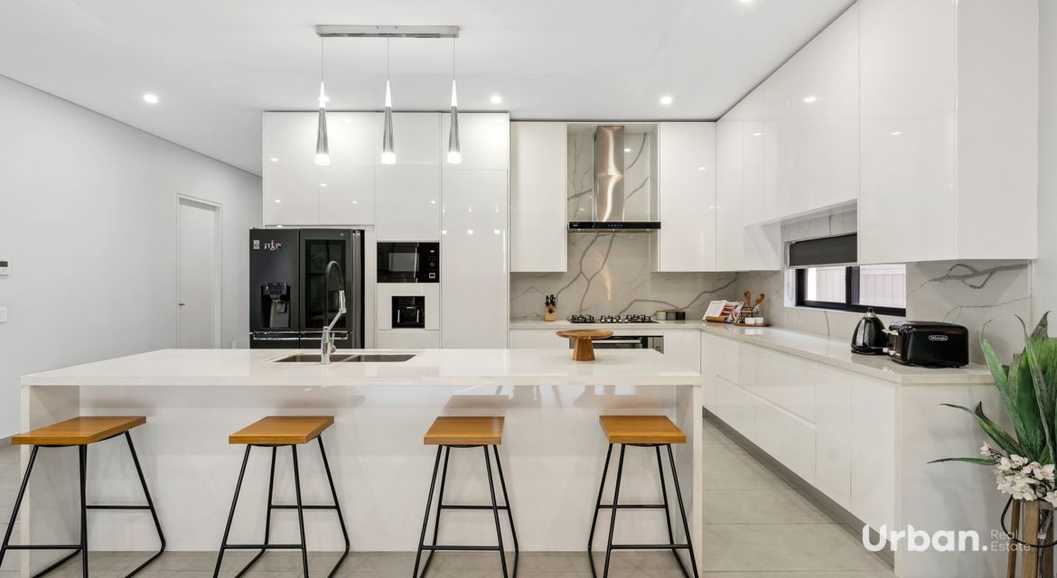 Denham Court 52 Maidenhair Avenue