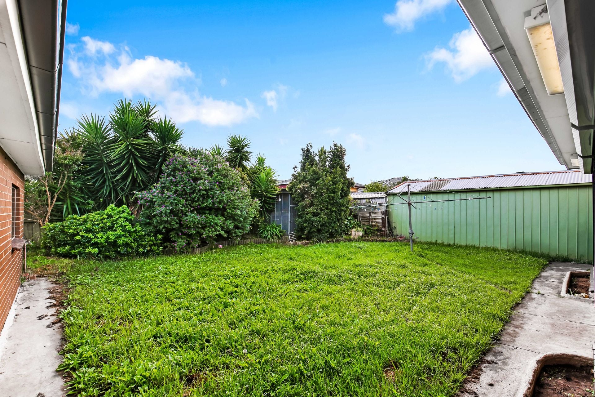 Spacious & Inviting 3-Bedroom Family Home