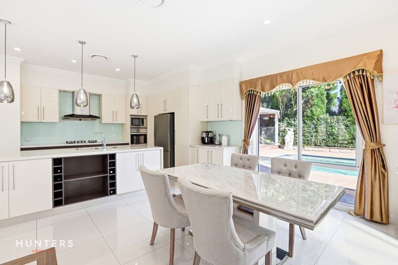 111 Chepstow Drive, Castle Hill