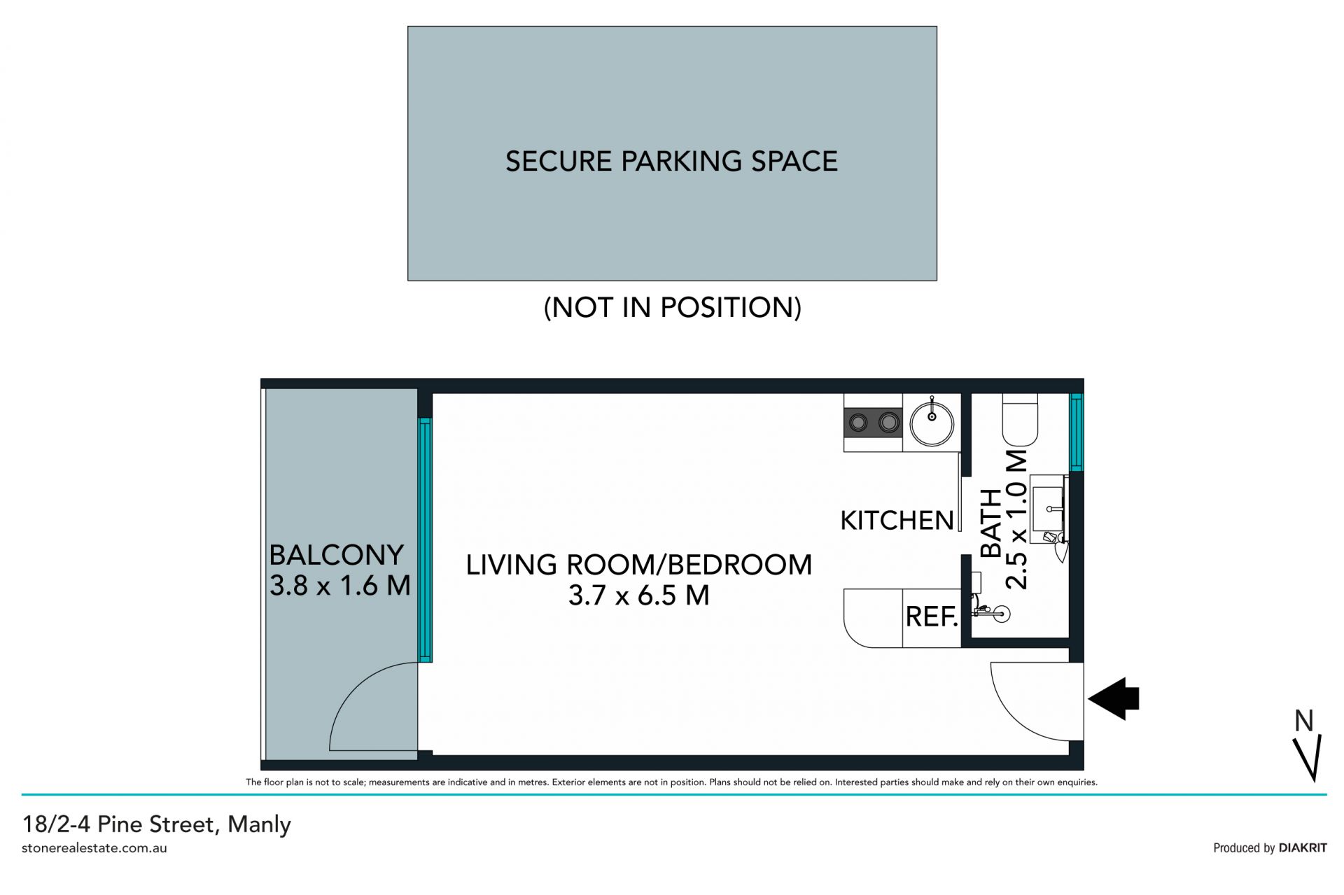 Fabulous studio pad only metres from the beach