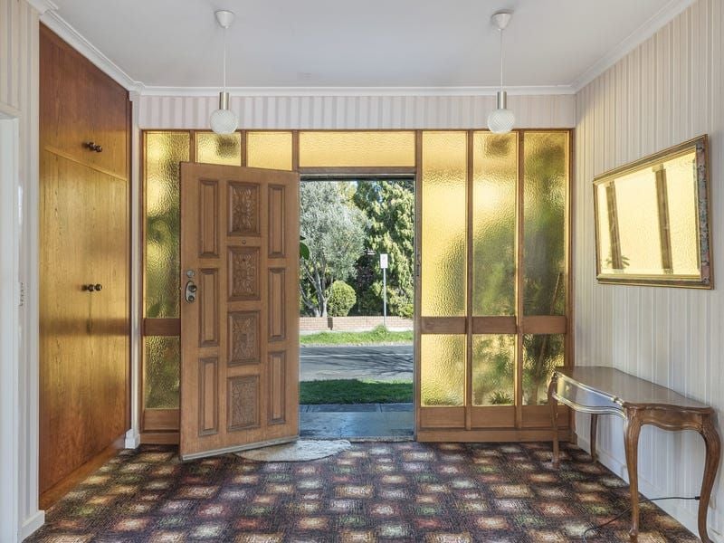 20 Rosemont Avenue, Caulfield North, Caulfield North - Thumbnail 5