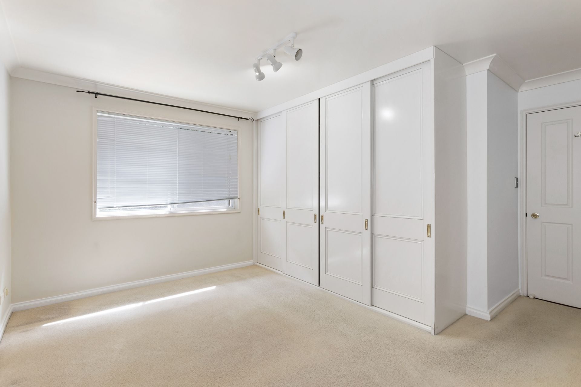 9 Bellambi Place, Glenning Valley, Glenning Valley - Thumbnail 6