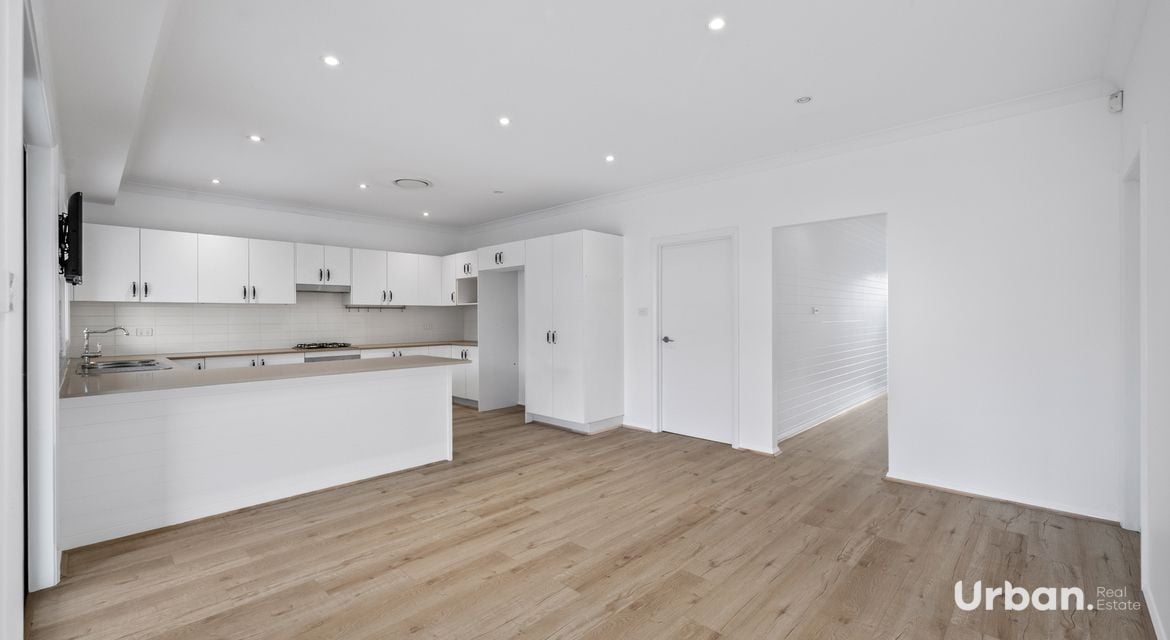 Prestons 33 Strathyre Drive