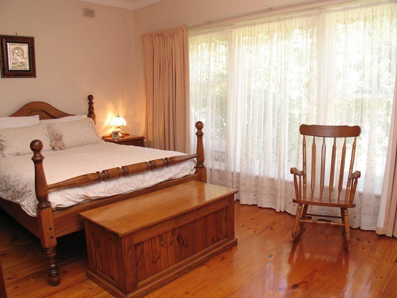 21 Emily Avenue CLAPHAM SA, Clapham - Thumbnail 8