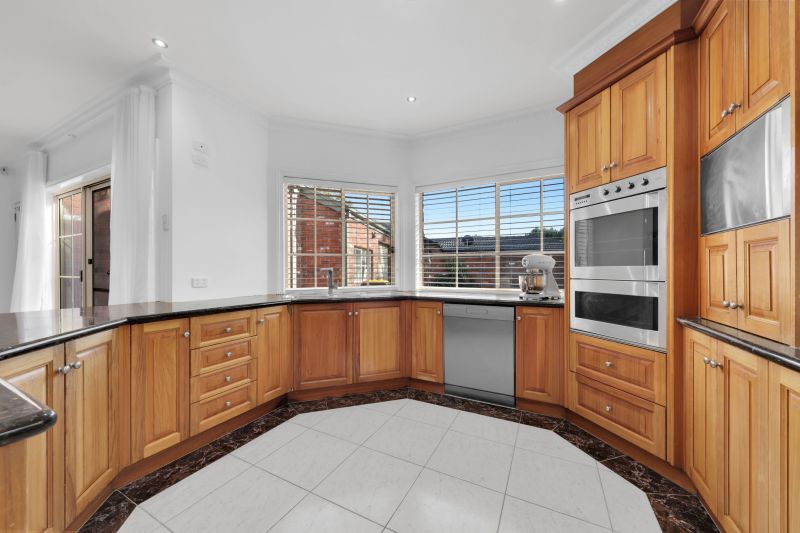 4 Healey Drive, Epping