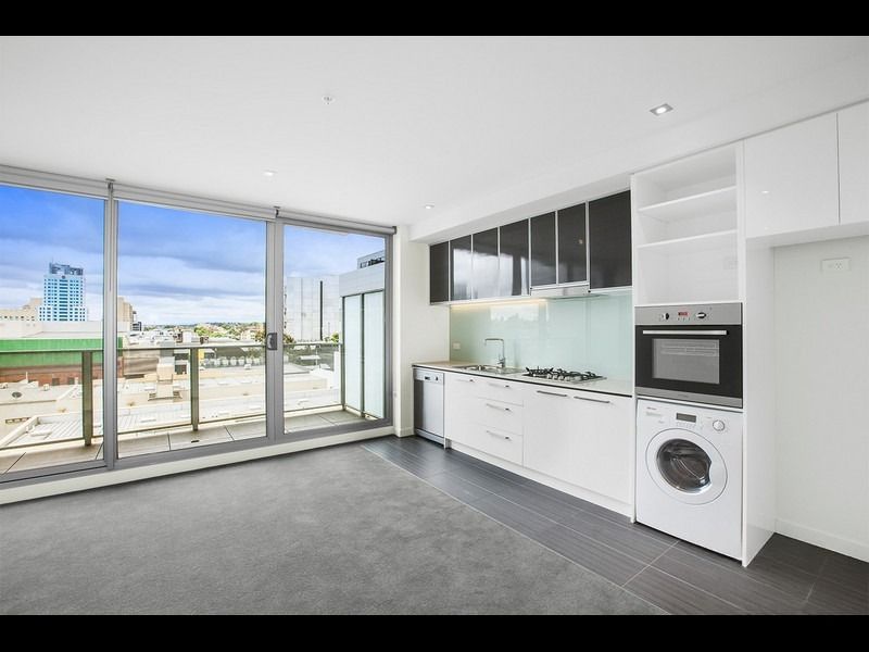 502/26 Wilson Street, South Yarra - Thumbnail 5