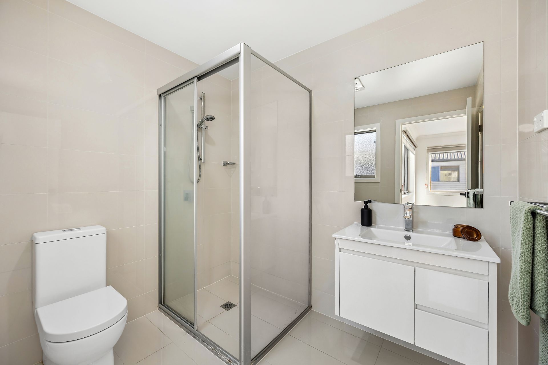 36/2 Clare Burton Crescent, Franklin, Franklin - Thumbnail 6