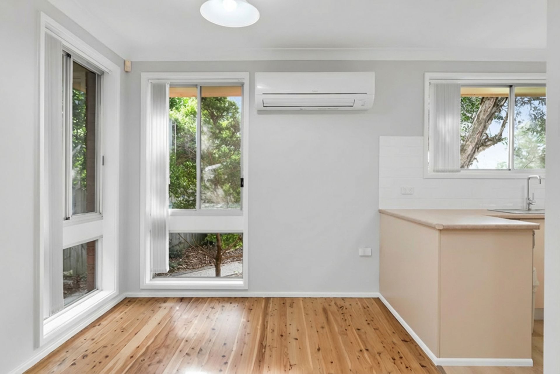 8 Daphne Place, Macquarie Fields, Macquarie Fields - Thumbnail 4
