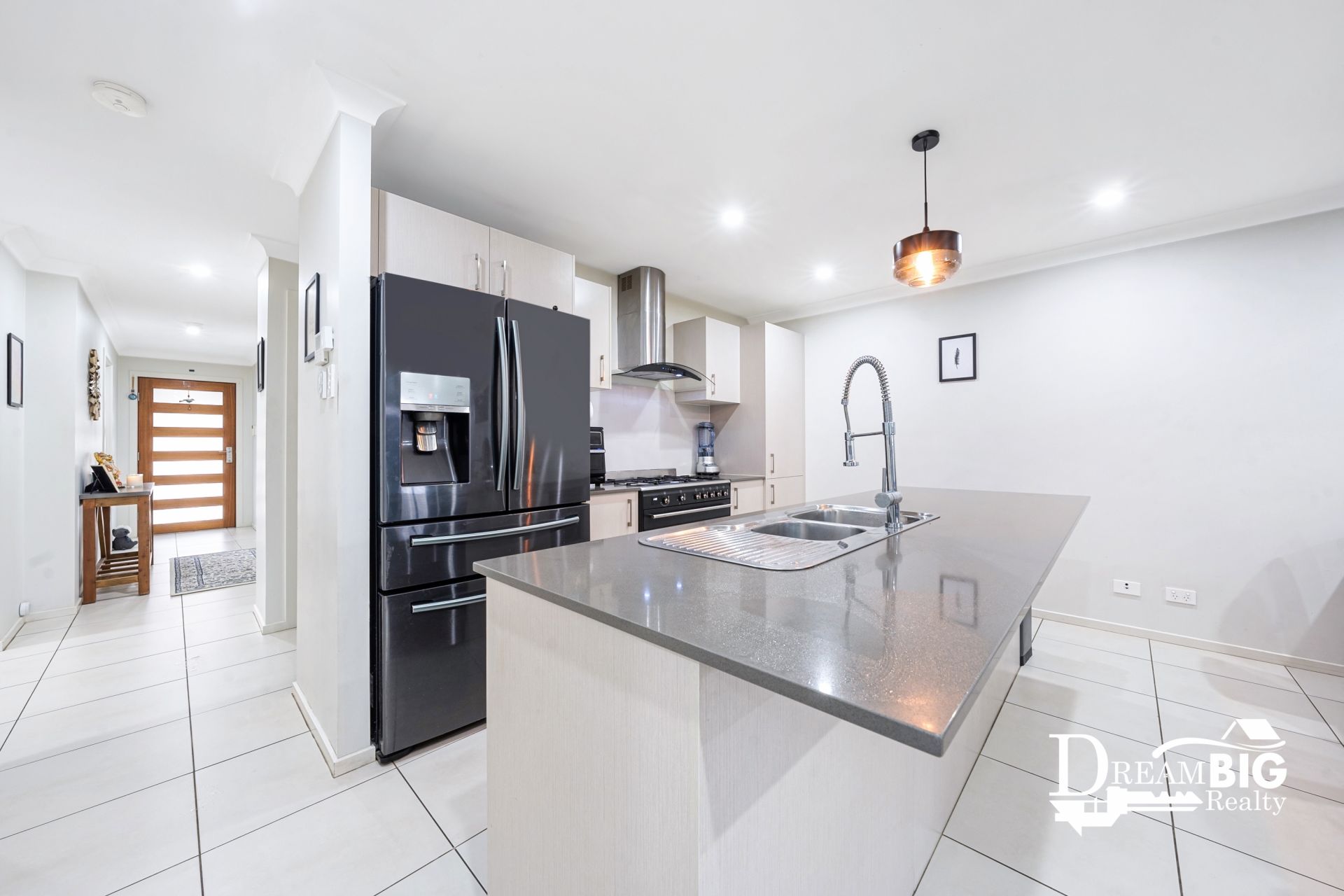 10 Whyalla Street, Jordan Springs, Jordan Springs - Thumbnail 3