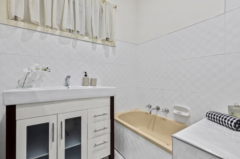 16 Blackwood Street, Lalor