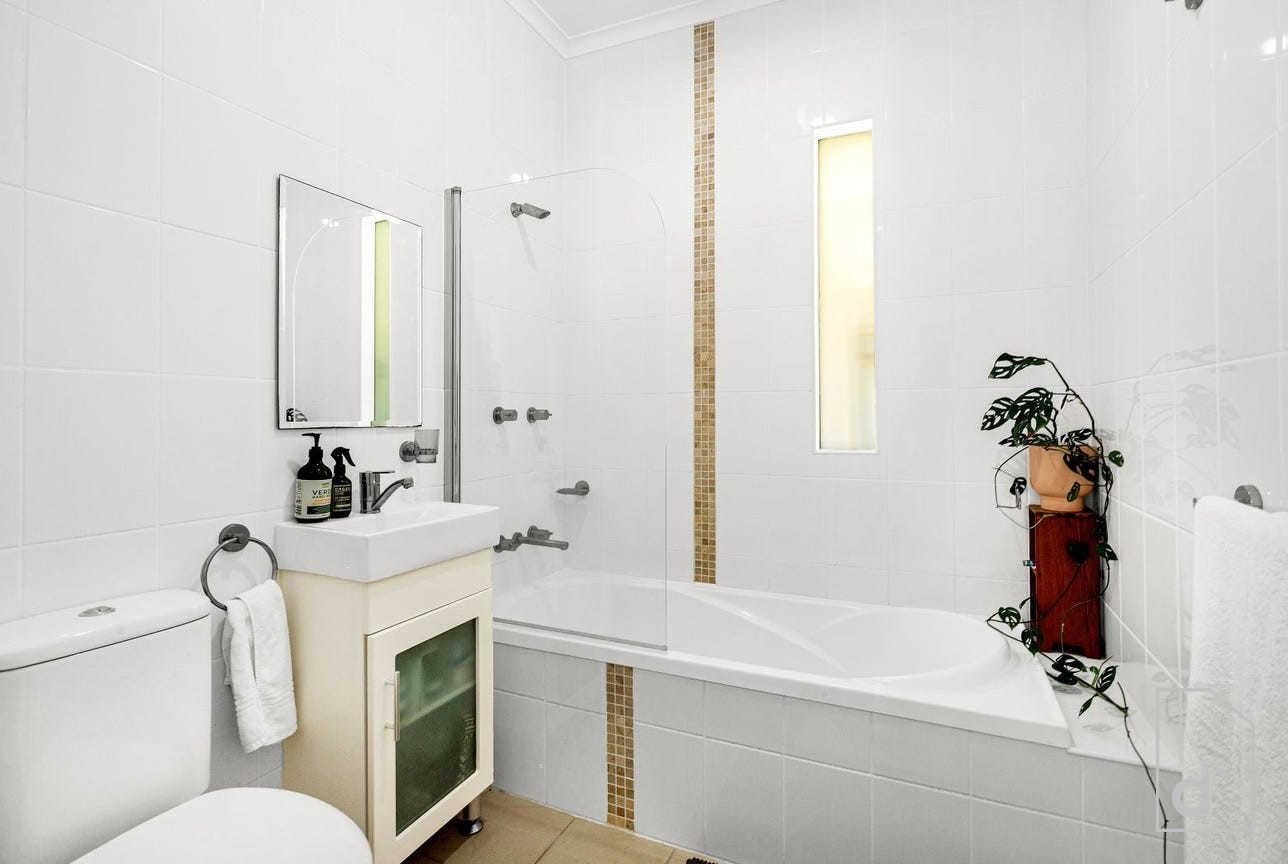 16 Dalton Street, Towradgi NSW