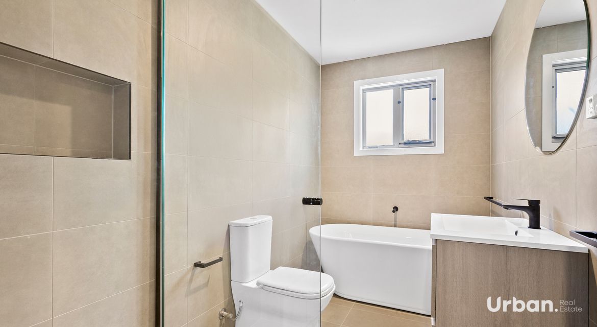 Tullimbar 120a Araluen Terrace